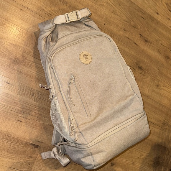 ripcurl searchers RFID backpack - Picture 2 of 8